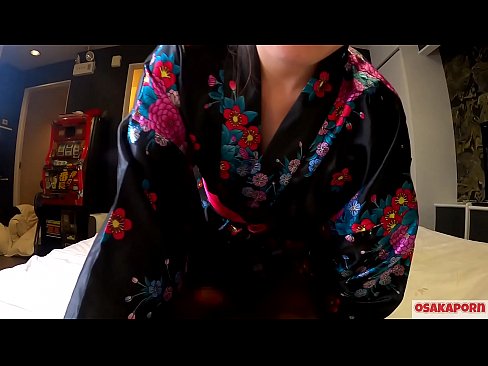 ❤️ O le teine talavou cosplay e fiafia i feusua'iga e fa'atama'ita'i ma se squirt i se fafine ti'eti'e solofanua ma se blowjob. Teine Asia ma pusi fulufulua ma susu aulelei i toniga Iapani masani i ata vitiō faʻaalia le masturbation ma meataalo fuck. Sakura 3 OSAKAORN. Pono faigata