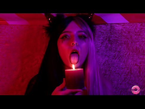 ❤️ Blowjob fiafia mai le Sexy Succubus ma le Faataunuuga o le gutu Pono faigata