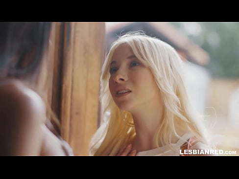 ❤️ E sau le teine ​​i le fale i ni nai masina mulimuli ane ma iu ai ina 'ai le pusi a lona tina fai Pono faigata